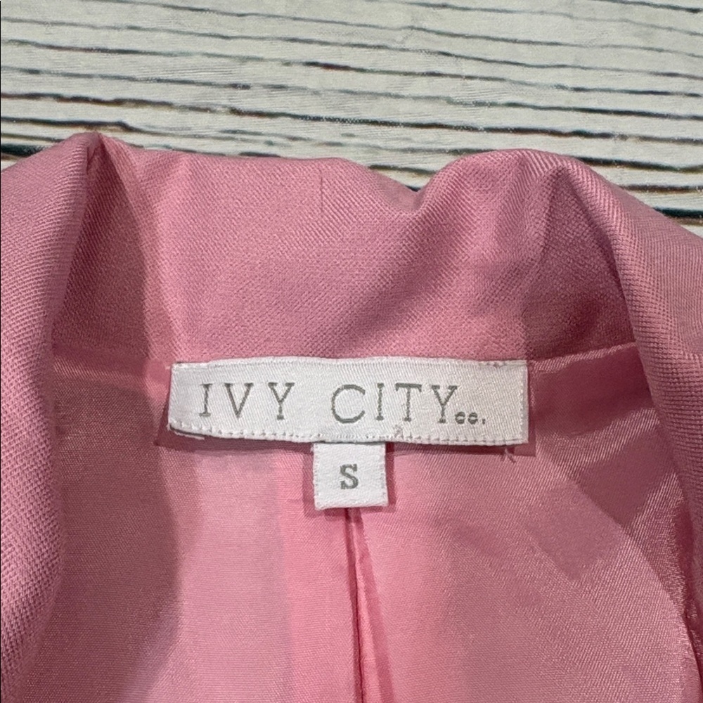 Ivy City Co Pink Blazer Barbie Trouser Pant Set Pantsuit - Picture 3 of 12